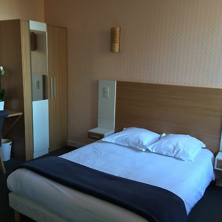 Citotel Hotel Le Chapon Fin 布里夫拉盖亚尔德 外观 照片