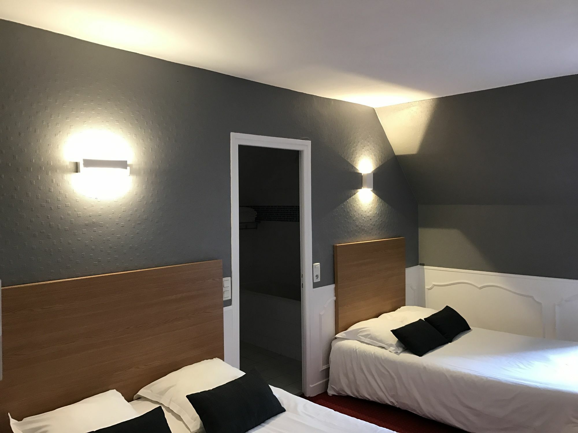 Citotel Hotel Le Chapon Fin 布里夫拉盖亚尔德 外观 照片