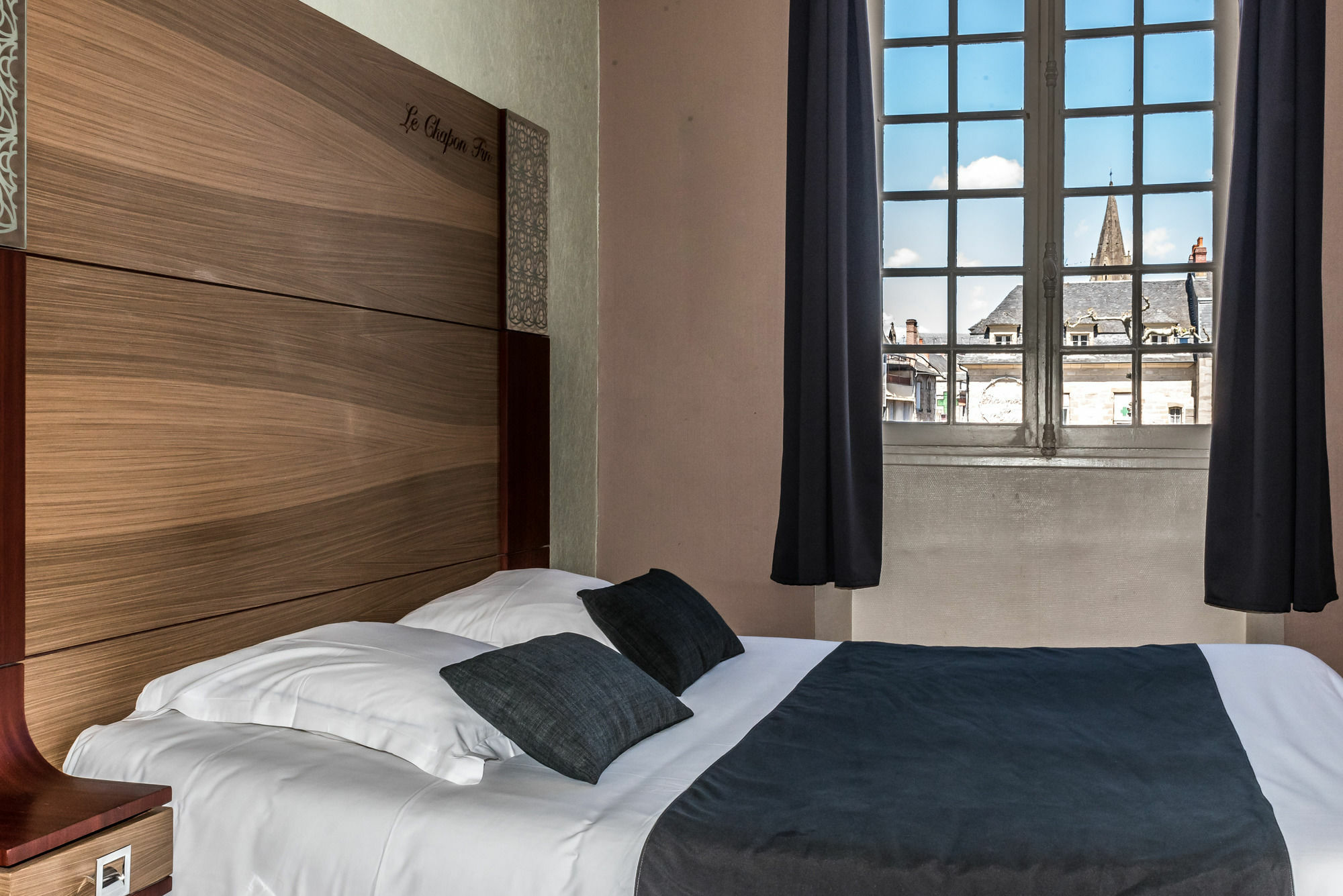 Citotel Hotel Le Chapon Fin 布里夫拉盖亚尔德 外观 照片
