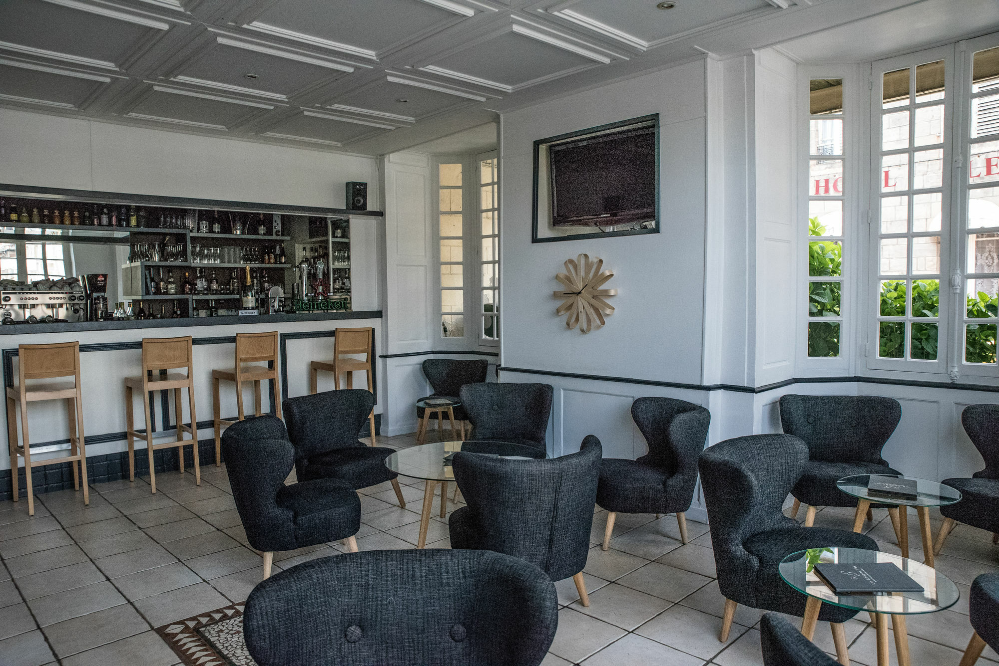Citotel Hotel Le Chapon Fin 布里夫拉盖亚尔德 外观 照片